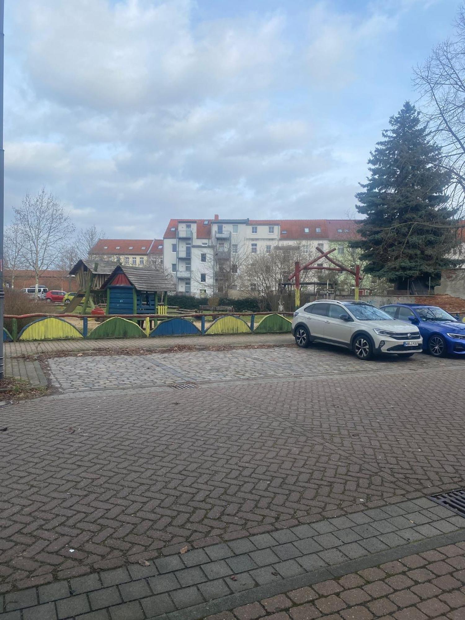 Fewo "Franzi" 5 Personen, Zentrale Lage, Parkplatz Dessau-Rosslau Zewnętrze zdjęcie